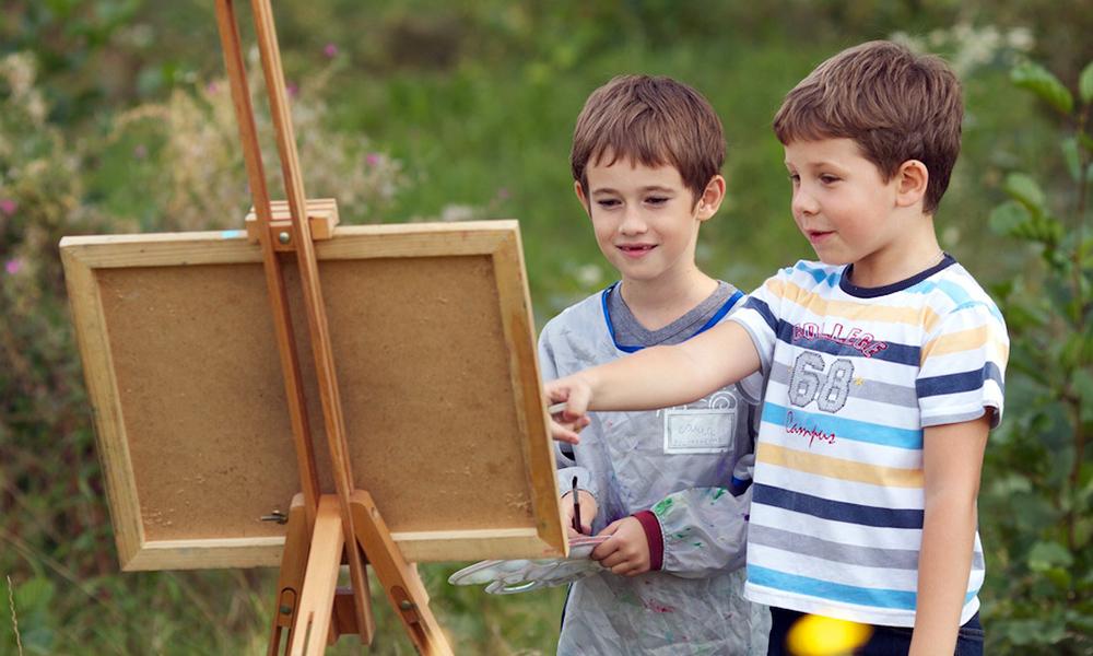 kids paint out